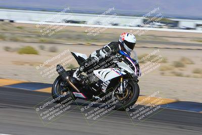 media/Mar-09-2024-SoCal Trackdays (Sat) [[bef1deb9bf]]/2-Turn 11 (955am)/